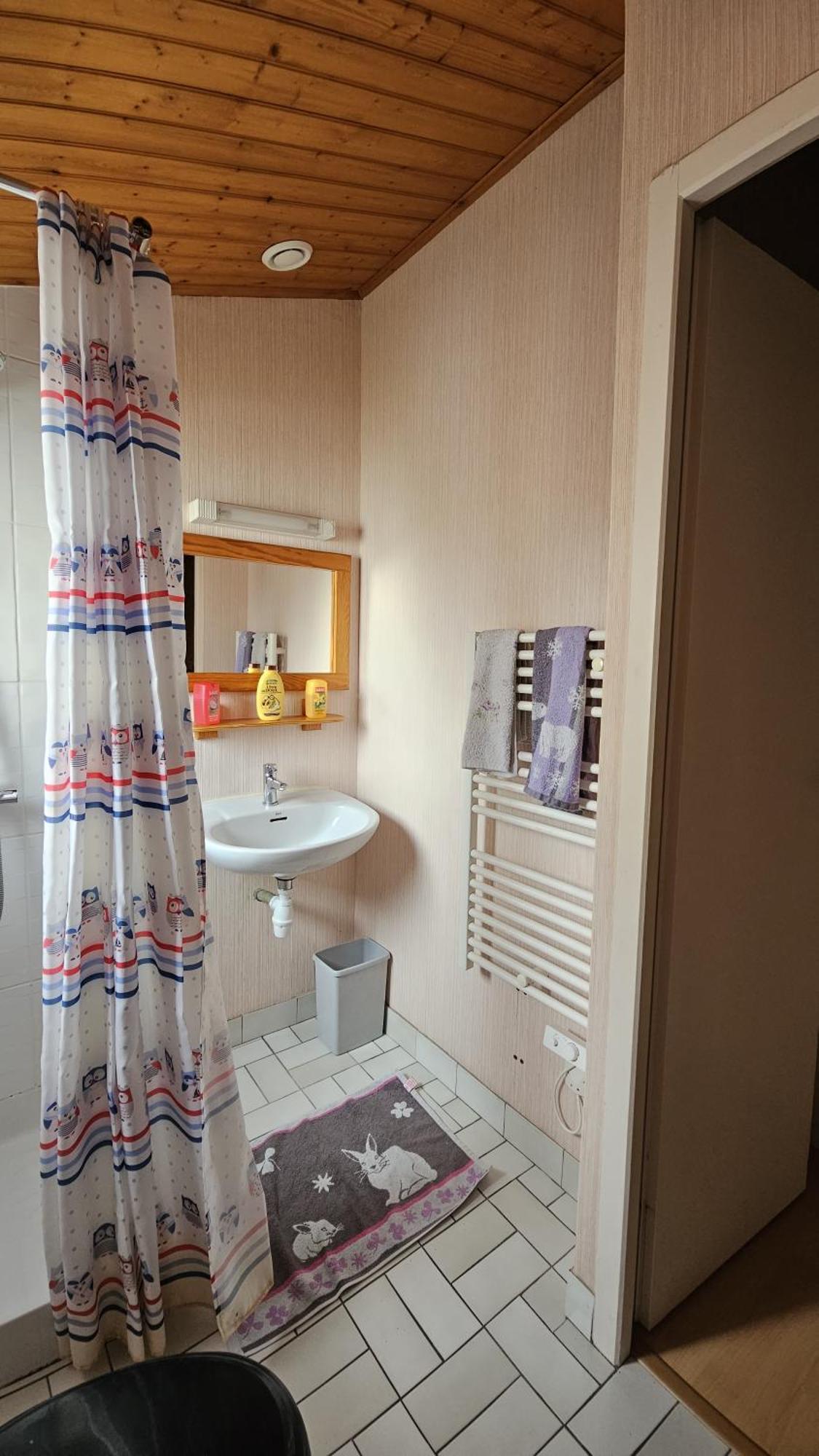 MAISON T2 WIFI Parking Privé Les Sables d'Olonne 9mn à Pied Plage Présidents Exterior foto